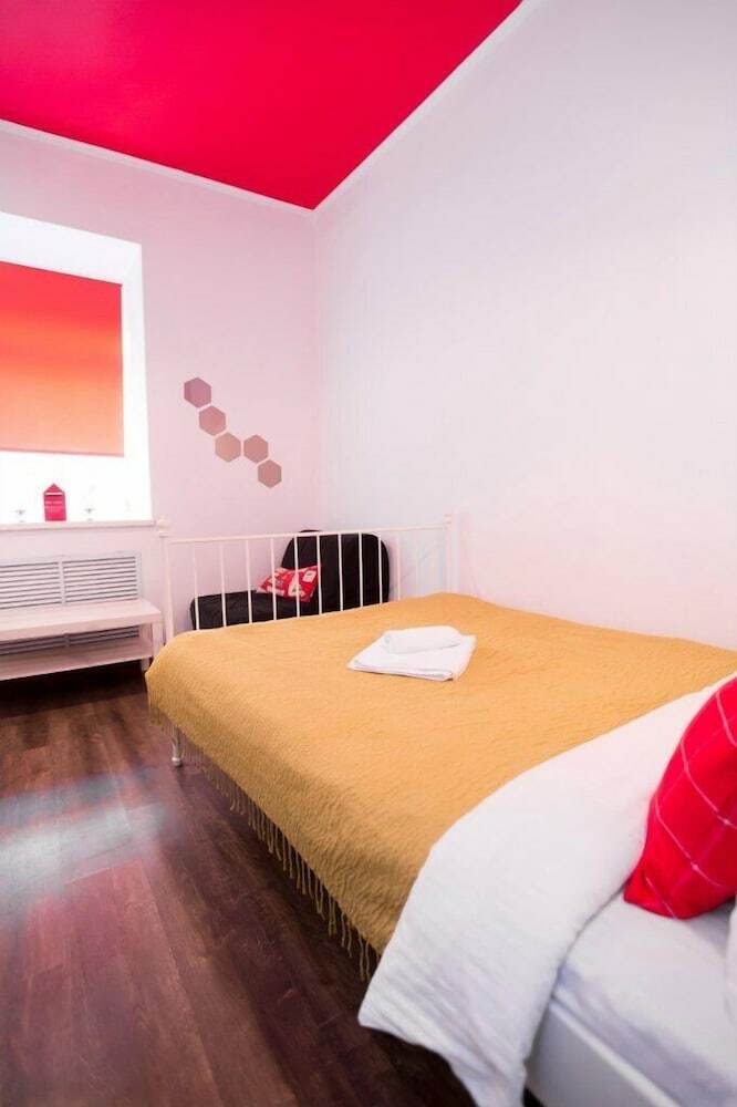 Fall In Love Hostel