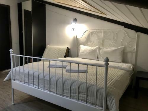 Bed & Breakfast The Isaac Hotel
