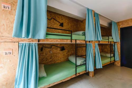 Simple Hostel