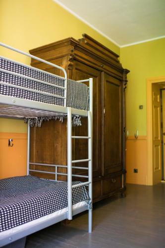 Gogol Mogol Hostel