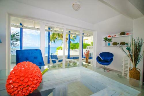 Petite Mouette - Ocean Front Cottage At Beach