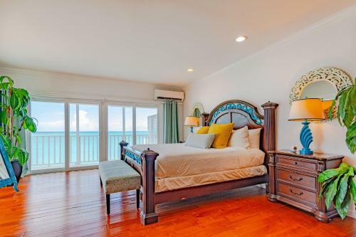 Ocean Front Villa Caprice 7 - Gated Community P. Pool