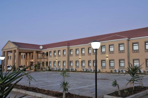 Cresta Mahalapye Hotel