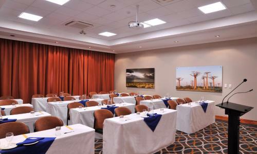 Cresta Mahalapye Hotel