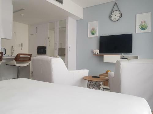 Studio Apartment Itowers