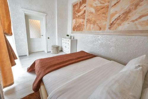 Paulmarie Apartments On Prs. Lenina, 19
