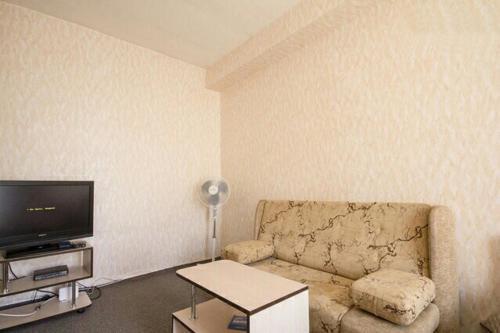 Apartment Internacionalnaya 13