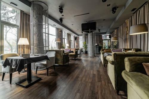 Imperial Palace Hotel