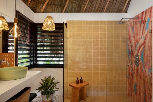 Hotel Matachica Beach Resort And Spa