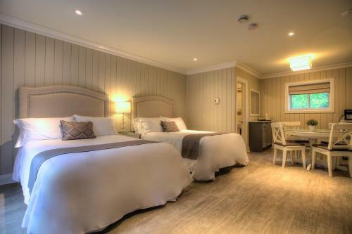 Hotel Somerset Lakeside Resort