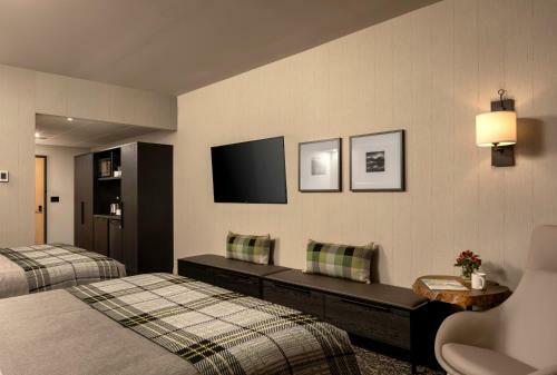 Peaks Hotel And Suites