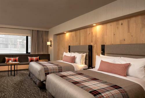 Peaks Hotel And Suites