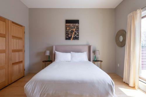 Apartamento Captivating Quinpool Loft With Massive Terrace