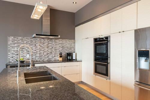 Apartamento Captivating Quinpool Loft With Massive Terrace