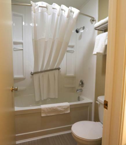 Hotel Super 8 By Wyndham Hearst On