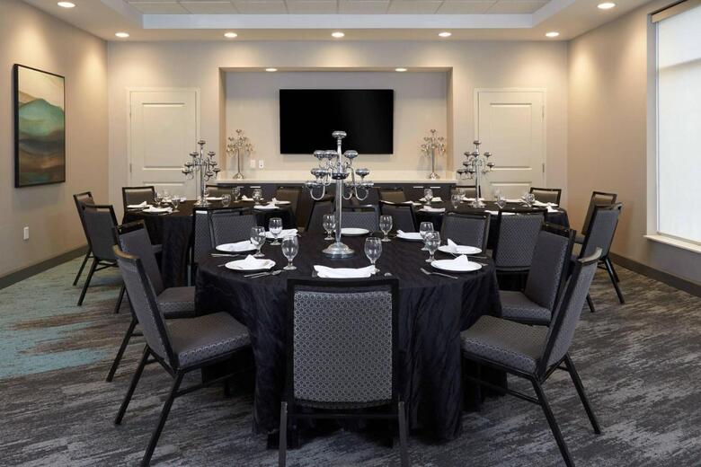 Hotel Towneplace Suites By Marriott Hamilton