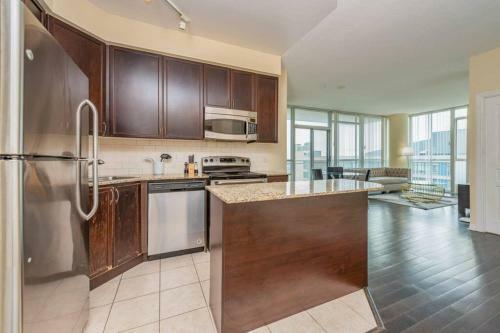 Apartamento Panoramic View 2br & 2bth - Opp Square One Mall