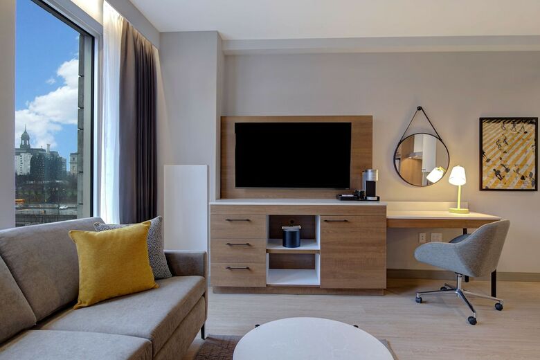 Hotel Hampton Inn Montreal Downtown, Qc