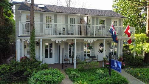 Bed & Breakfast Harrogate House Inn, Circa 1818