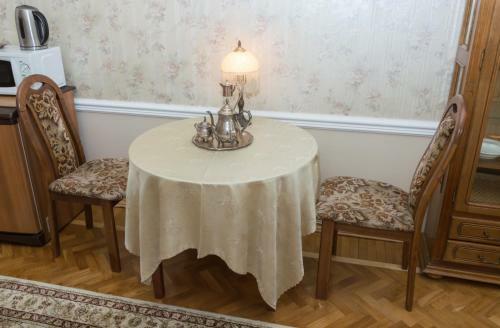 Hostal View On Neva