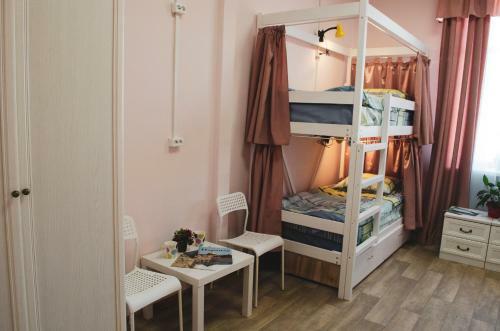 Dom Hostel