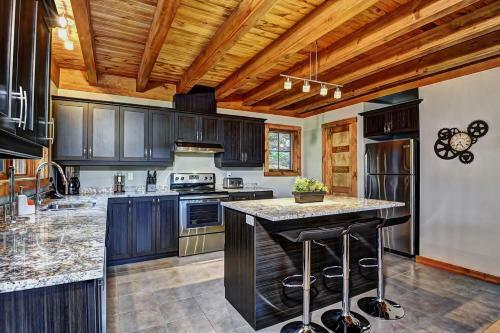 34- Chalet � Louer � Stoneham