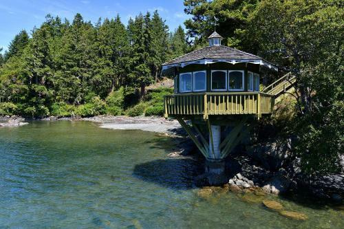 Pacific Coast Beach House