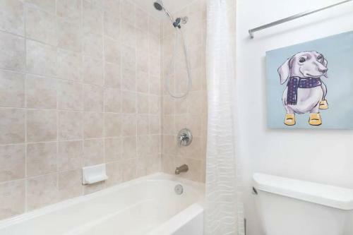Cozy Studio Apartment Cn Tower Lake Views