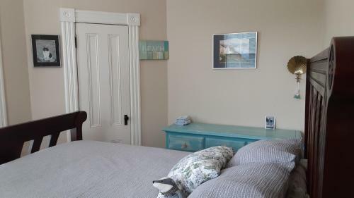Hostal Sea Birds Cottage