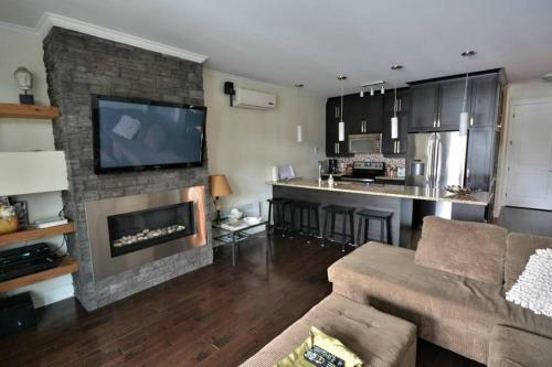 Le Champlain 101 Unique Condo 4 �toiles Sur Deux �tages!!