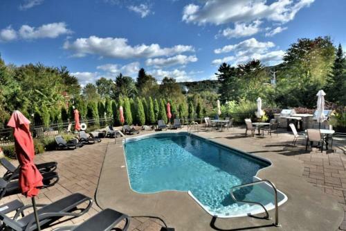 Le Champlain 101 Unique Condo 4 �toiles Sur Deux �tages!!