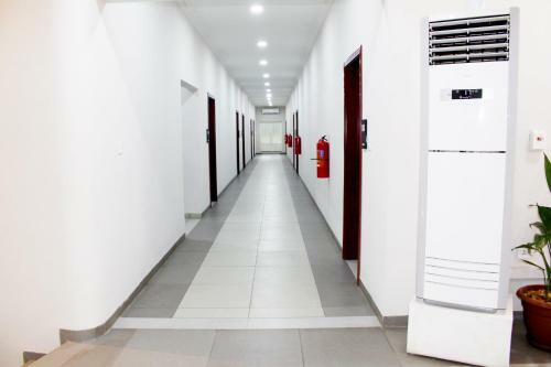 Ixoras Hotel
