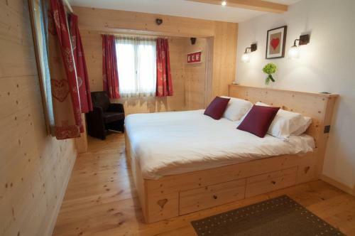 Chalet Lisa Ski-in, Ski-out Well Equipped