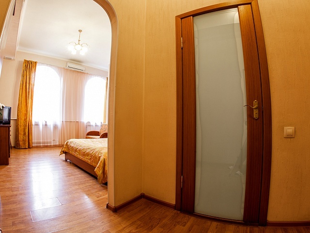 Vintage Hotel