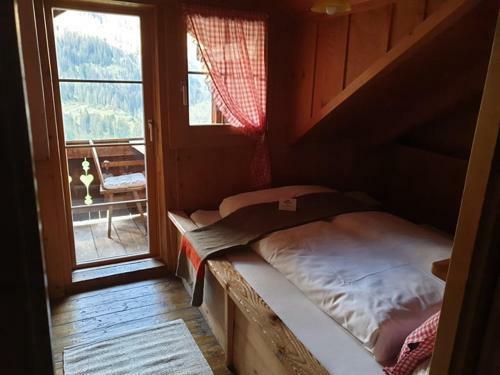 Hostal Naturfreundehaus Gorneren