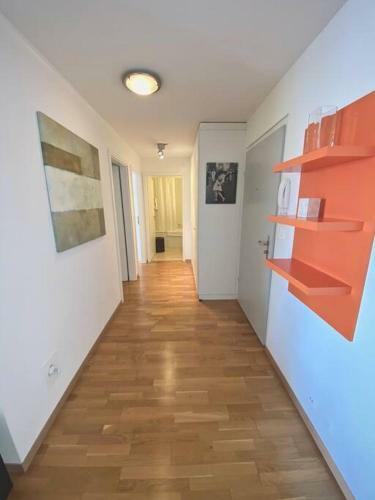 Spacious And Bright 2 Bedroom Apartment With Terrace