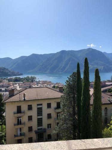 Apartamento Belgolfo Attic With Lake View