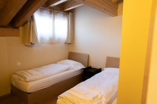 Apartamento Chesa Seraina Abitaziun Seraina 8 - Tabacco - Madulain