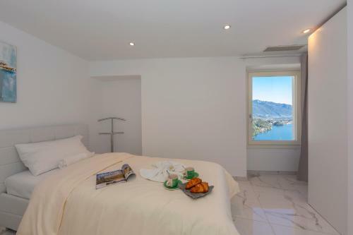 Red View Apartment