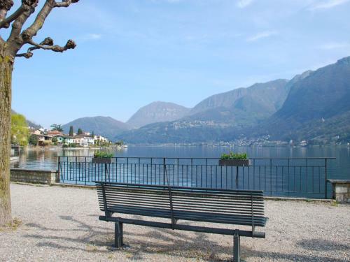 Apartment Riva Lago