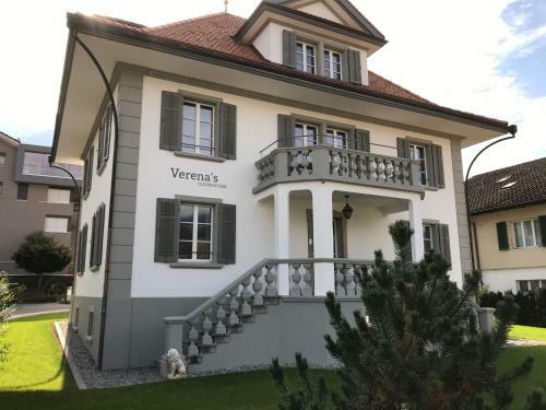 Verena's Bed & Breakfast Guesthouse