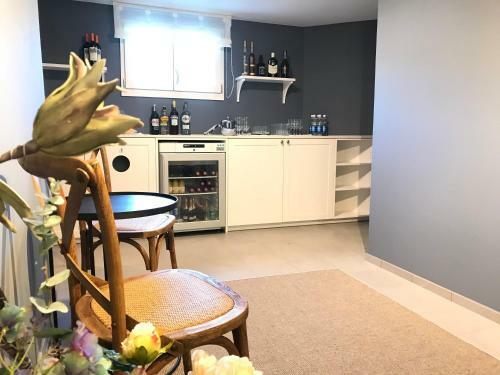 Verena's Bed & Breakfast Guesthouse