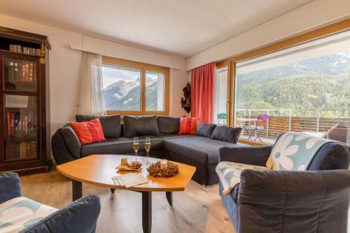 Apartamento Chasa Vista Lischana