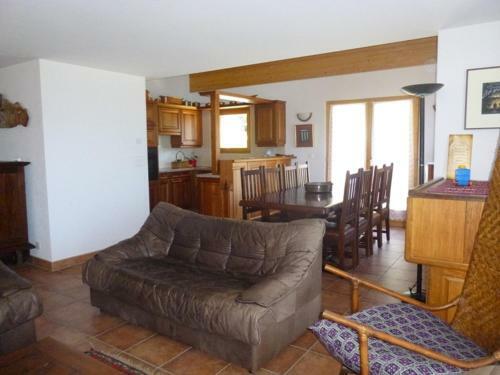 Bouillets Mountain & Garden Chalet 12 Pers