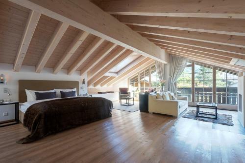 Hotel Suites By Mirabeau