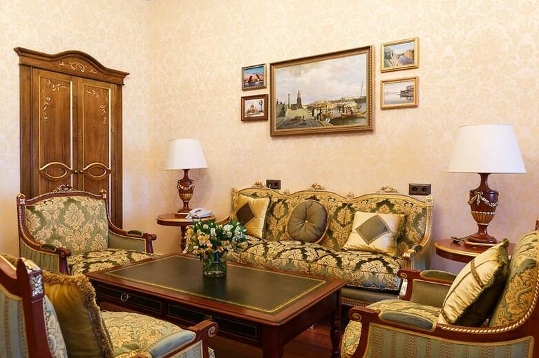 Trezzini Palace Hotel