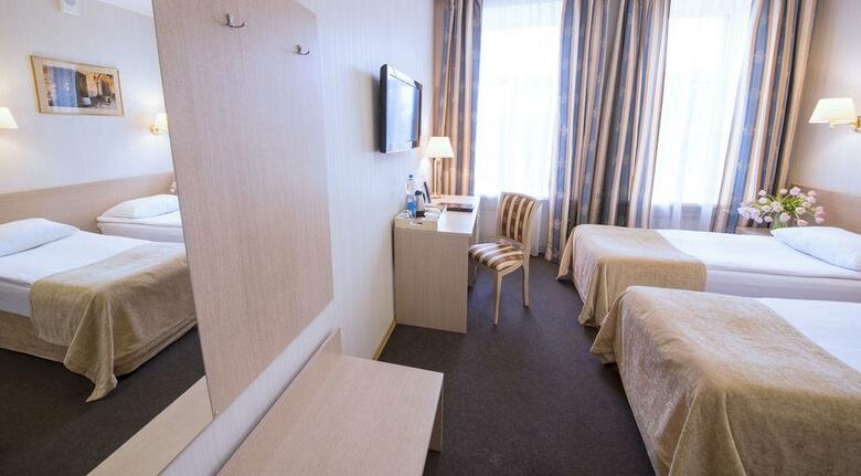 Bristol Hotel
