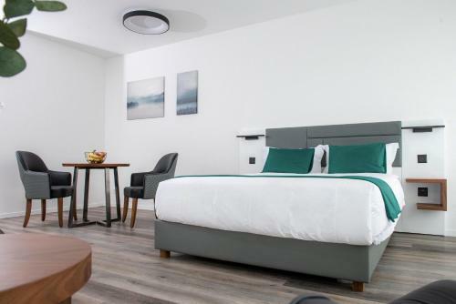 Hotel K Business