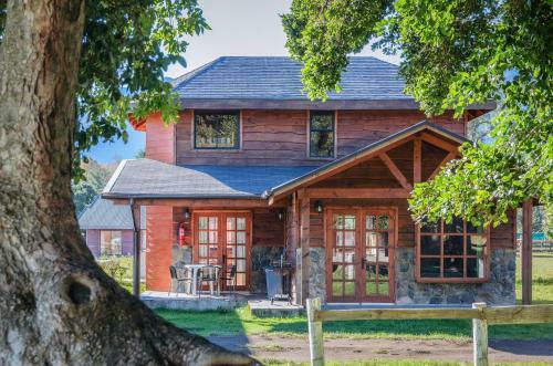 Lodge Caba�as Antulaf