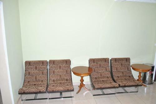 International Hotel, Yaound�